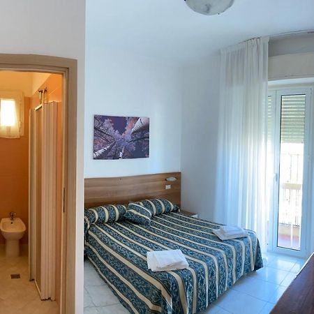 Hotel Acapulco Viserbella di Rimini Zewnętrze zdjęcie