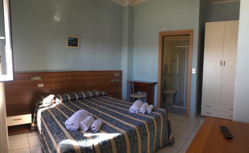 Hotel Acapulco Viserbella di Rimini Zewnętrze zdjęcie