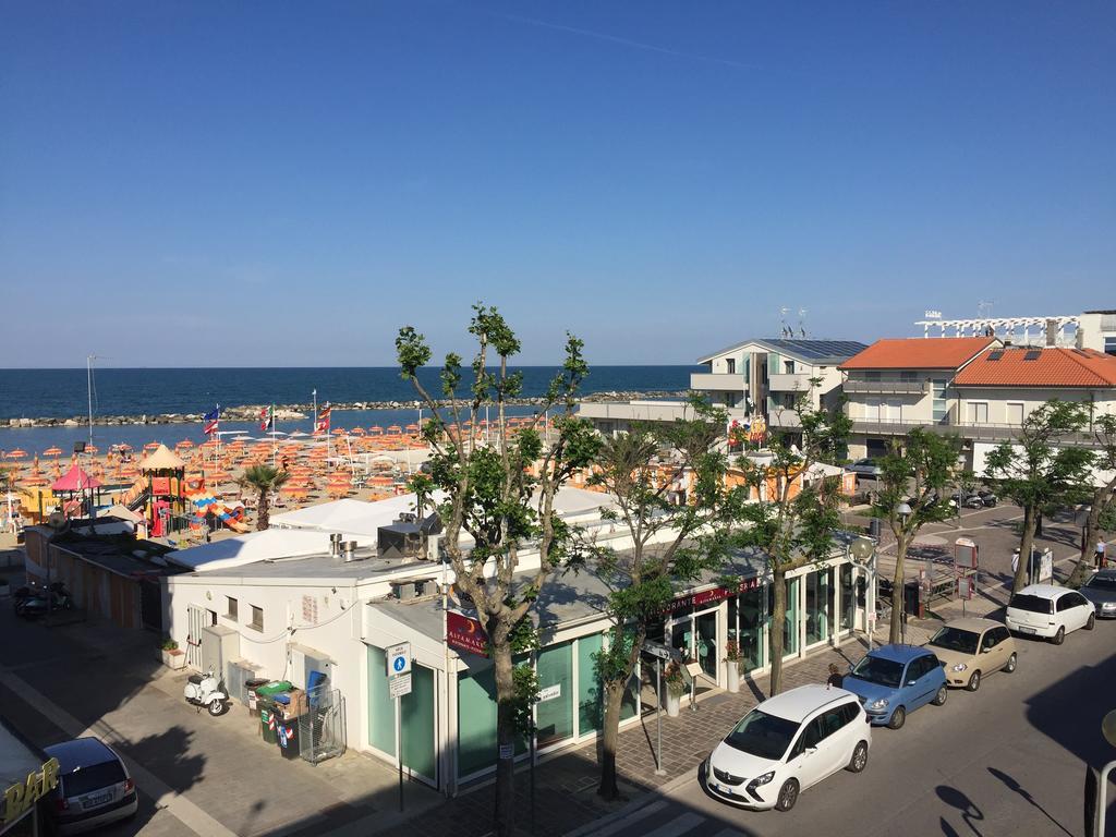 Hotel Acapulco Viserbella di Rimini Zewnętrze zdjęcie