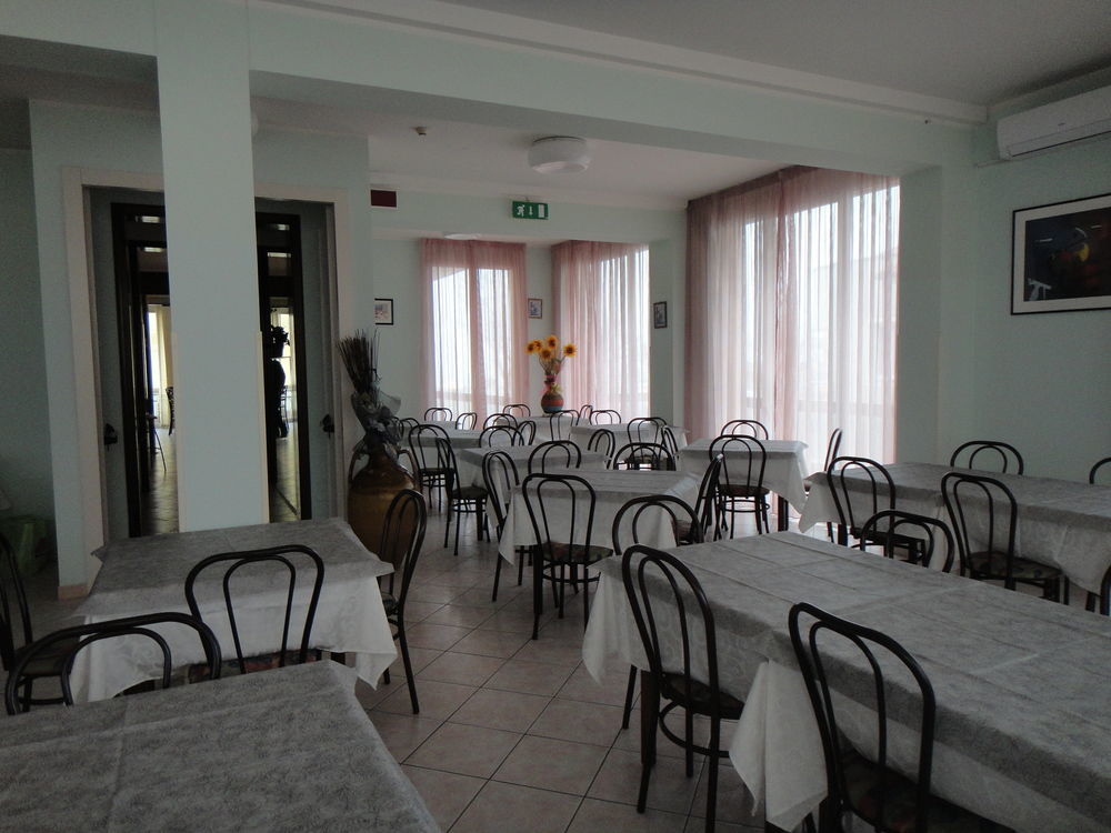 Hotel Acapulco Viserbella di Rimini Zewnętrze zdjęcie